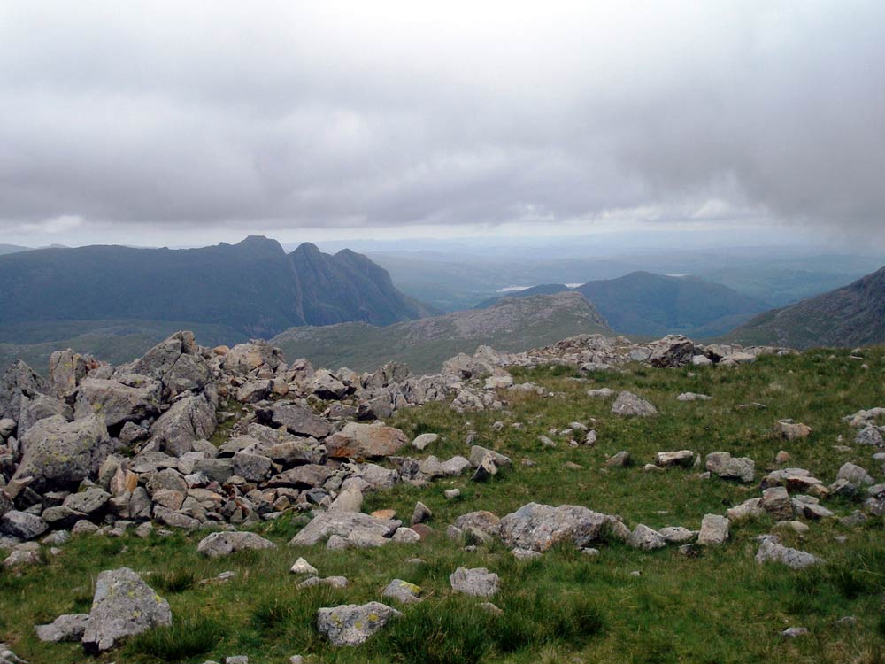 Langdale Pikes from near the shelter below Esk Hause